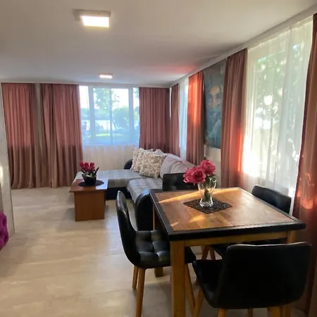 Dunavska Lepotica 2 Holiday home *