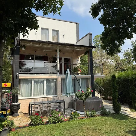 Tatil Evi Dunavska Lepotica 2 *