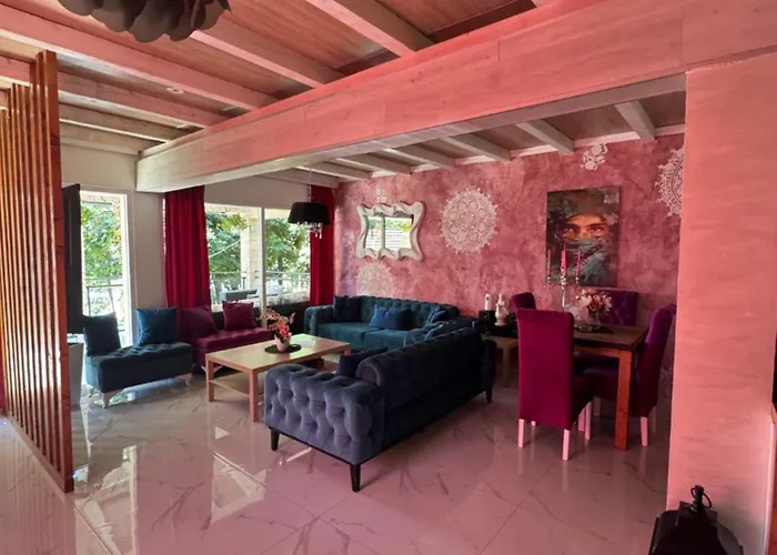 Dunavska Lepotica 2 *